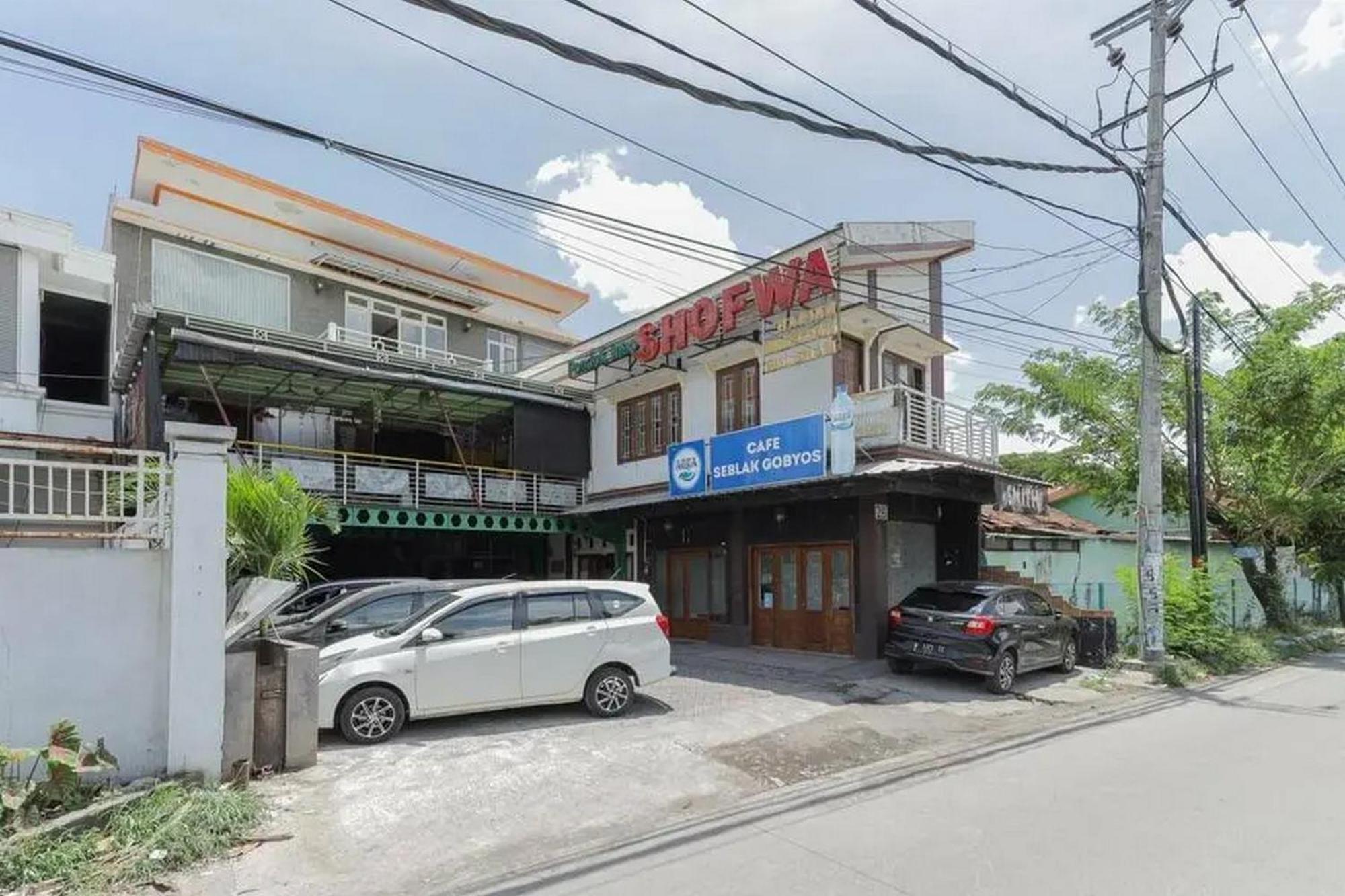 Oyo 91292 Pondok Inap Shofwa 1 Hotel Sidoarjo Exterior photo